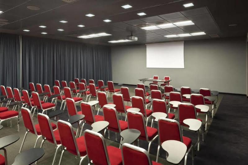 Unahotels Bologna San Lazzaro サン・ラッザロ・ディ・サーヴェナ エクステリア 写真